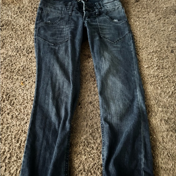LEI Dark Wash Straight Leg Jeans - Picture 1 of 5